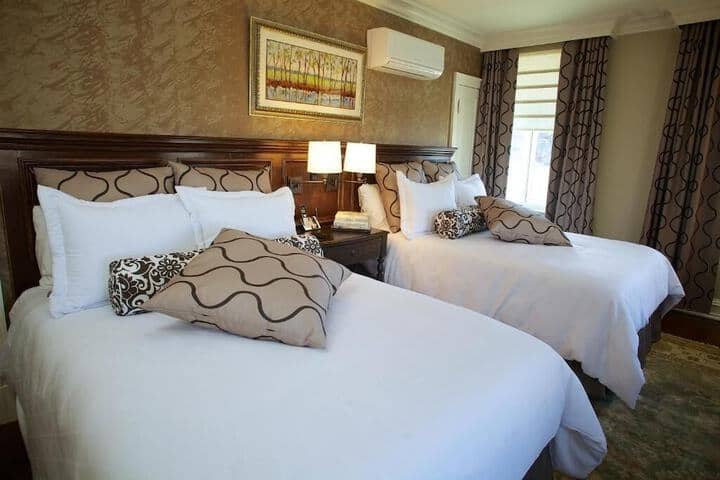 Room 46 of 105